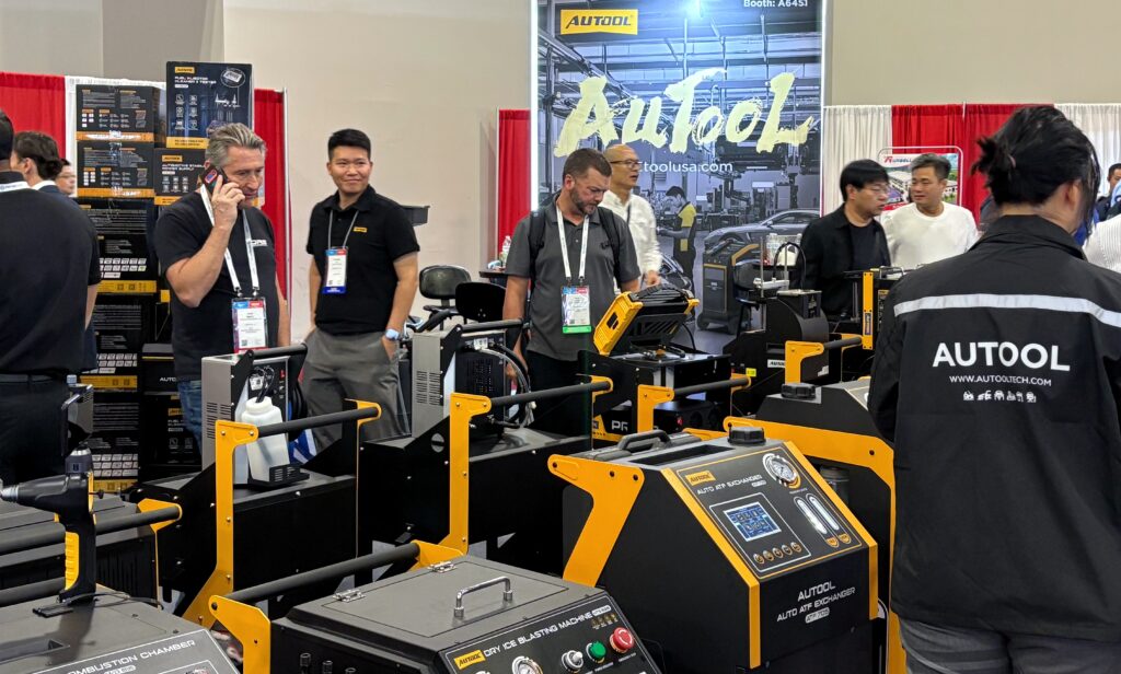 Smart Tech, Strong Presence: AUTOOL at AAPEX Las Vegas – image 3